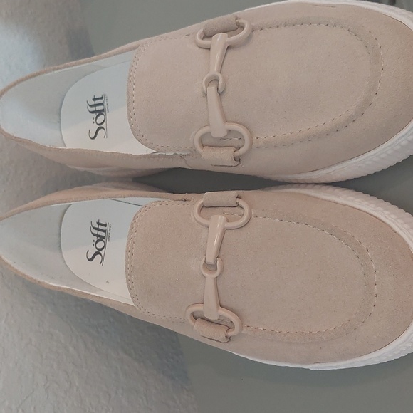 Womens Leather Sofft Slip On Shoes 9.5 - Picture 4 of 8